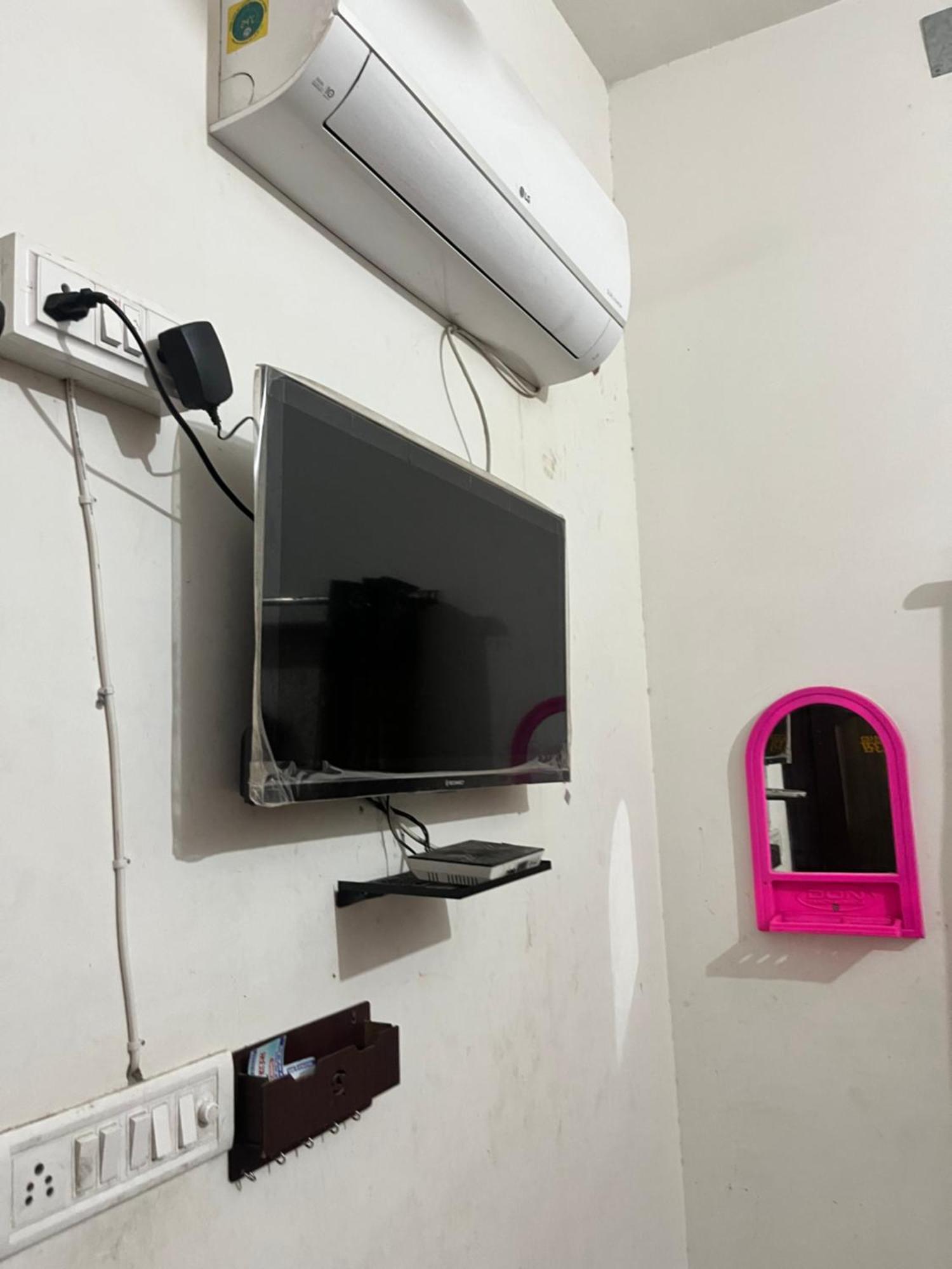 Hardik Guest House & General Store Ringas Exterior photo